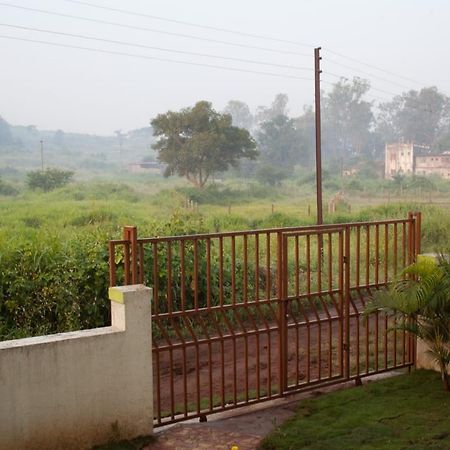 Karjat Mountain Villa Esterno foto