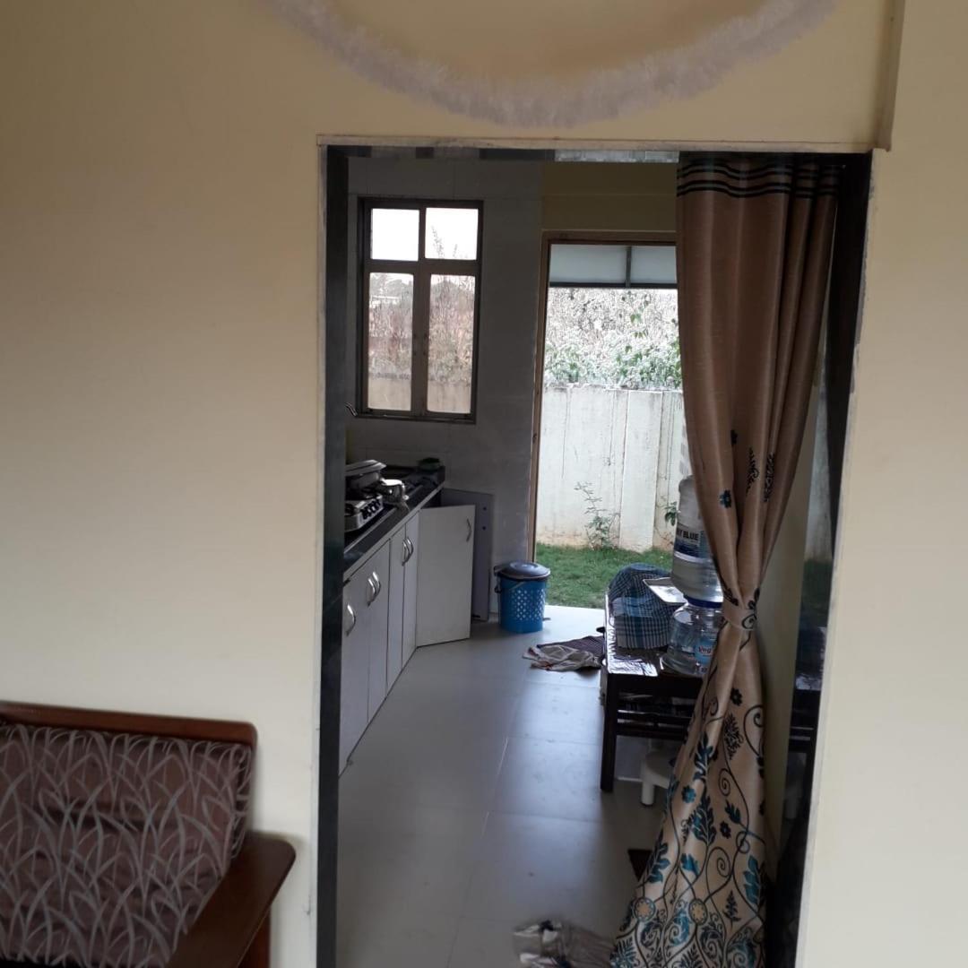 Karjat Mountain Villa Esterno foto